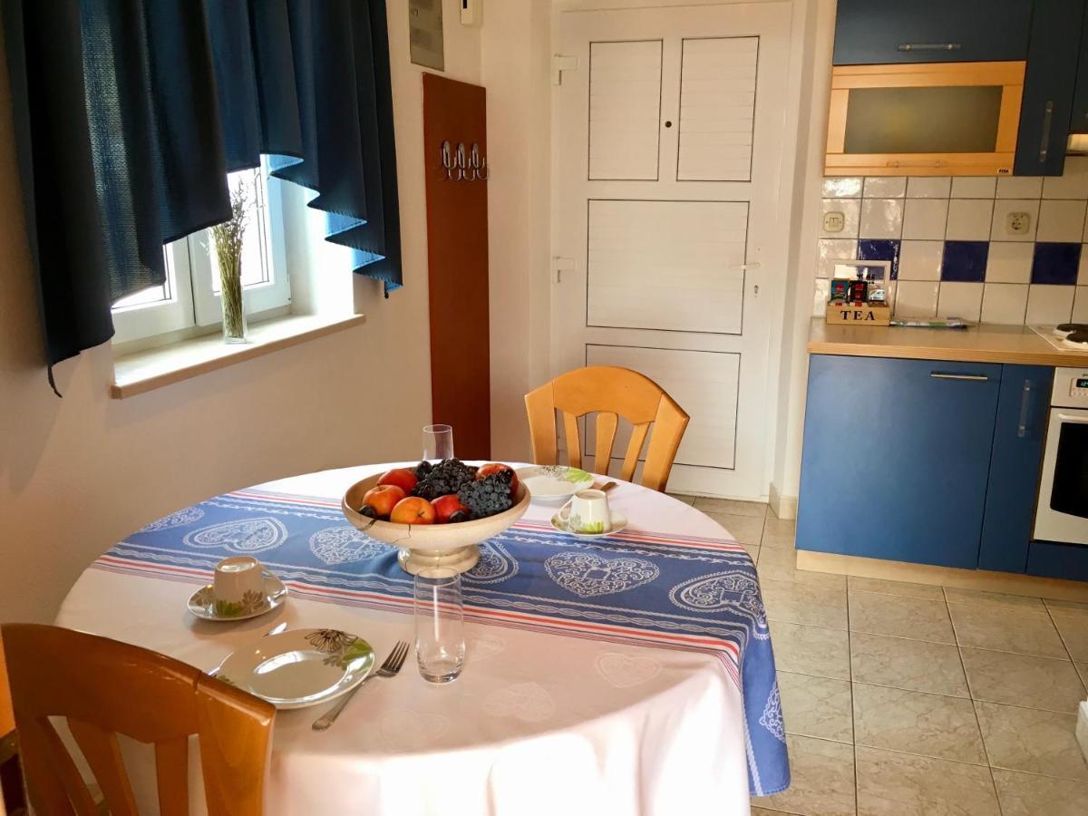 Apartments Villa Jadranka Adults Only Bol Extérieur photo