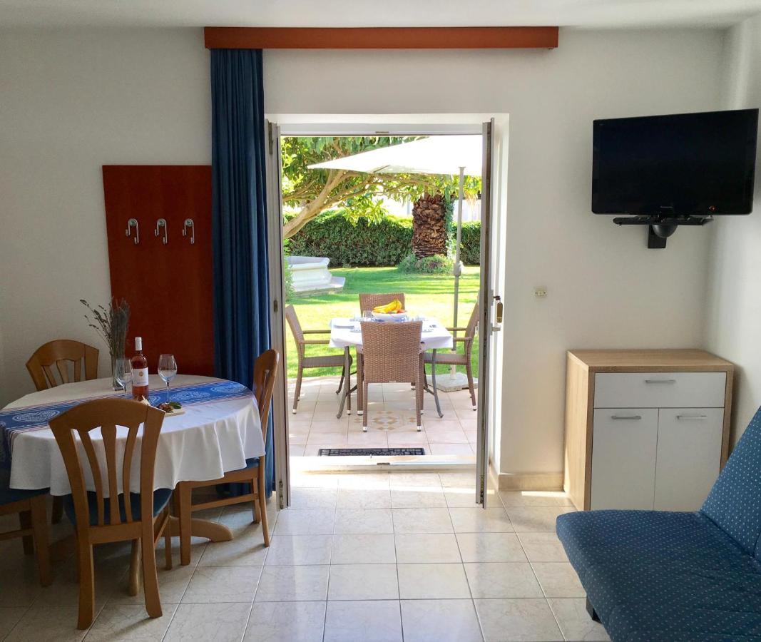 Apartments Villa Jadranka Adults Only Bol Extérieur photo