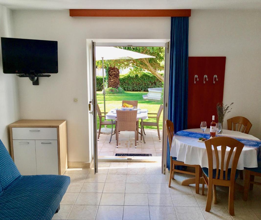 Apartments Villa Jadranka Adults Only Bol Extérieur photo